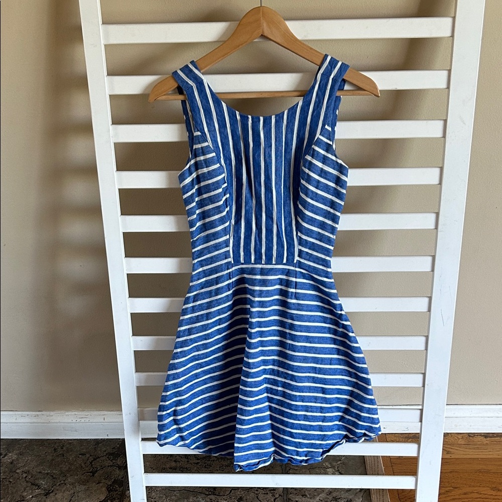 Vineyard Vine Linen Blue and White Striped Sleeveless Fit & Flare Dress Sz 00